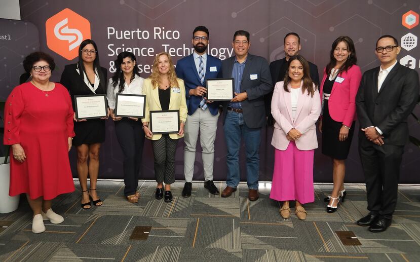 Cuarto cohorte de la aceleradora de ciencias vivas, llamada EnTRUST, un programa de la Oficina de Transferencia Tecnológica del Fideicomiso para Ciencias, Tecnología e Investigación de Puerto Rico.