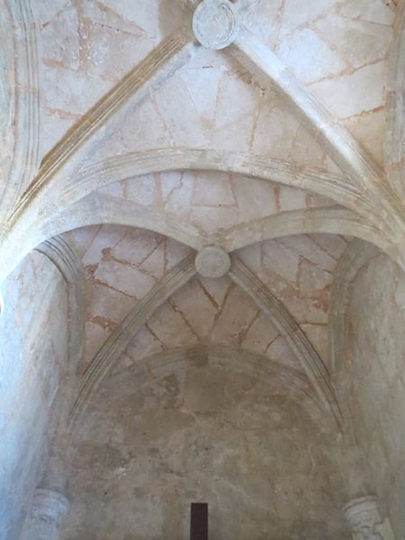 Ejemplo de estilo gótico tardio en el diseño arquitectónico de la catedral.