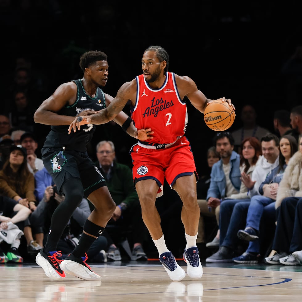 A sus 35 años Kawhi Leonard viene de registrar su mejor temporada en promedio de puntos con 27.9 por juego, al estar saludable todo el año por primera vez en mucho tiempo.