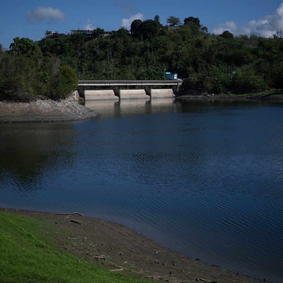 La AAA reportó que el martes el nivel del embalse La Plata perdió 0.12 metros y se encontraba en Ajustes Operacionales con 42.40 metros.