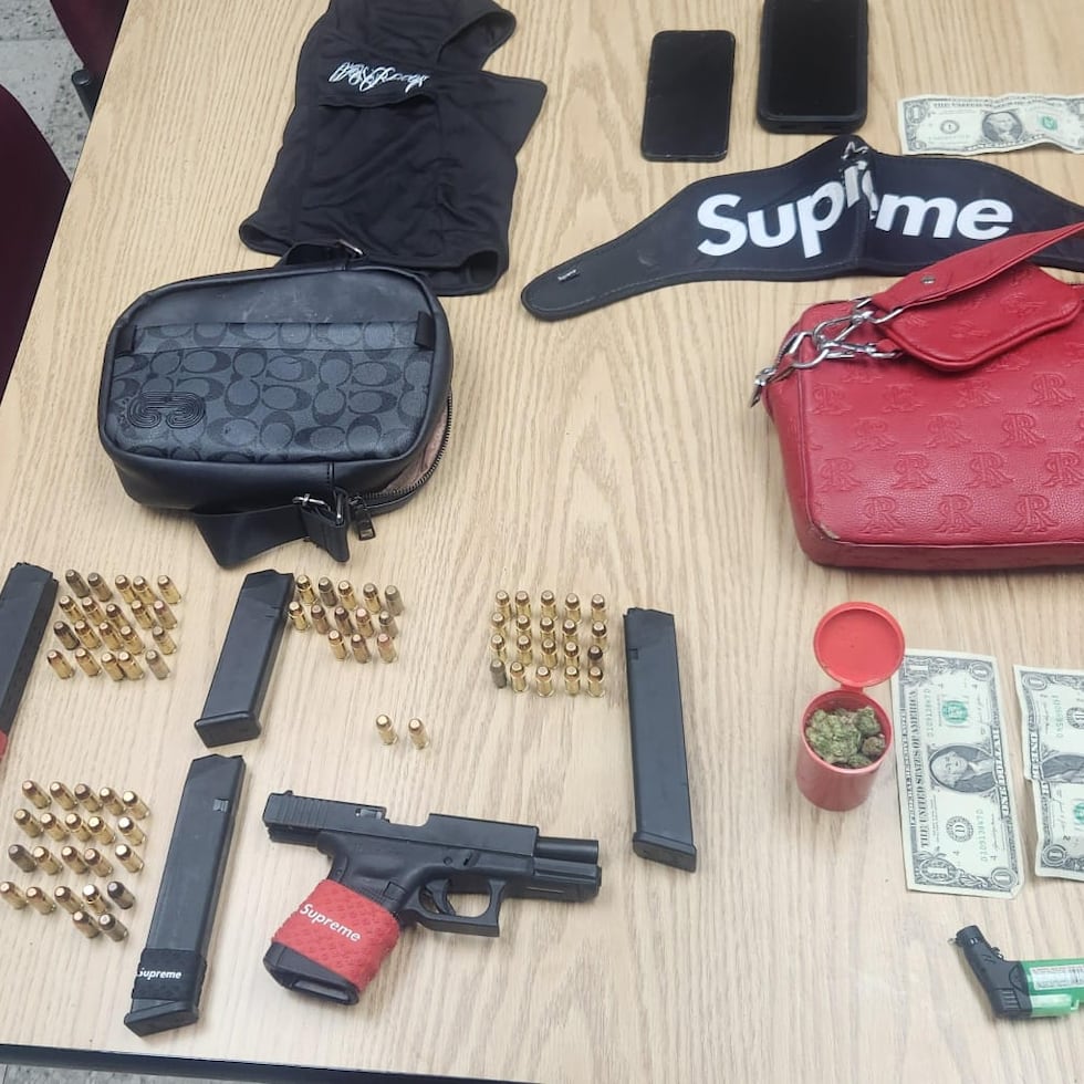 La Policía informó que ocupó esta evidencia relacionada con la investigación por el accidente fatal en Mayagüez.