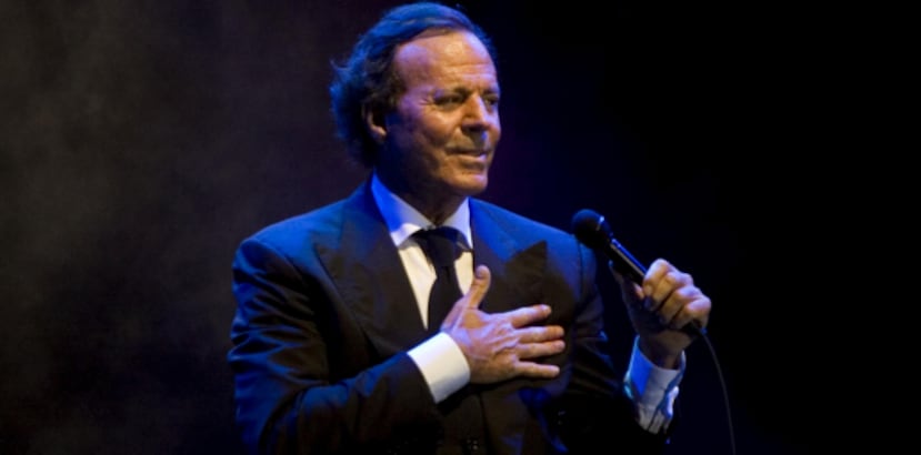 Julio Iglesias continúa siendo ese cantante de éxito que no tiene fronteras. (Archivo)