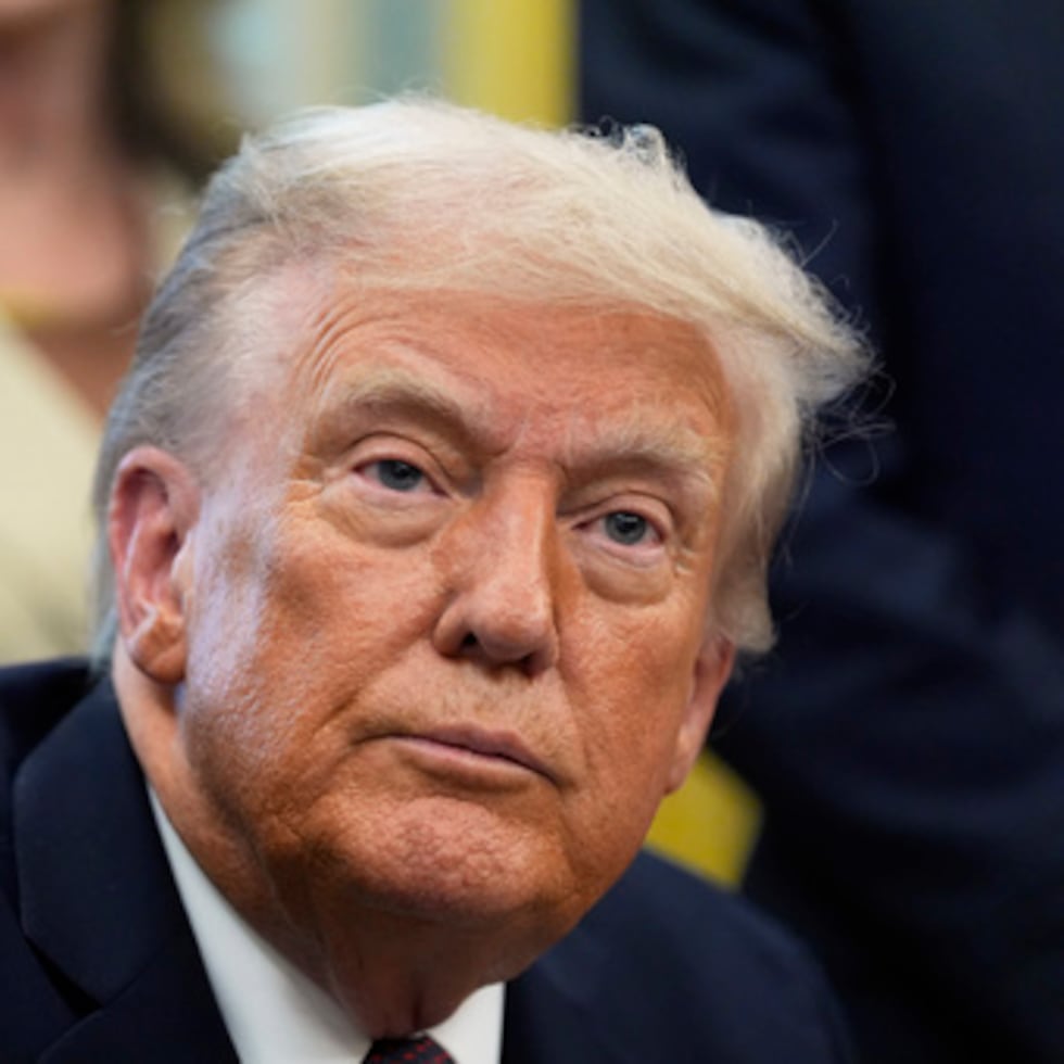 Trump habla desde la Casa Blanca. (Foto AP)