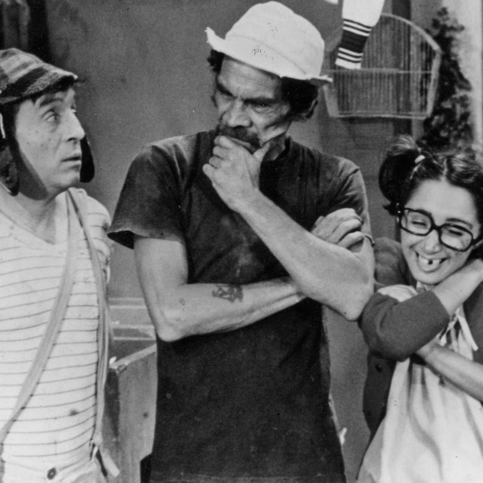 Don Ramón, centro, en una escena de El Chavo del 8