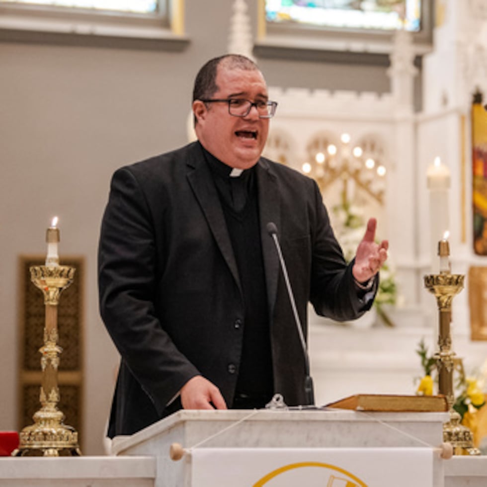 El reverendo Manuel Rodríguez ha sido un firme defensor de los inmigrantes, que constituyen la mayoría de los 17,000 feligreses de la iglesia de Nuestra Señora de los Dolores, la mayor parroquia de la diócesis de Brooklyn.
