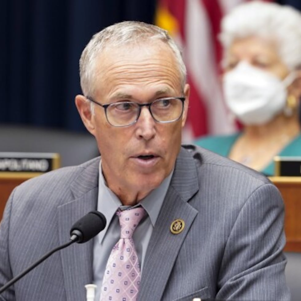 Jared Huffman, líder de la minoría en el Comité de Recursos Naturales, es uno de los demócratas del Congreso que ha pedido a la GAO precisar las causas de la crisis en el suministro de agua potable en Puerto Rico.