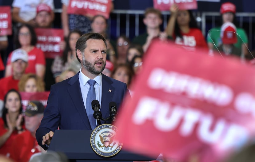 El vicepresidente JD Vance habla durante un mitin de mitad de mandato del Comité Nacional Republicano en el Mid-America Center, el viernes 18 de septiembre de 2026, en Council Bluffs, Iowa. (Anna Moneymaker/Foto de grupo de prensa vía AP)