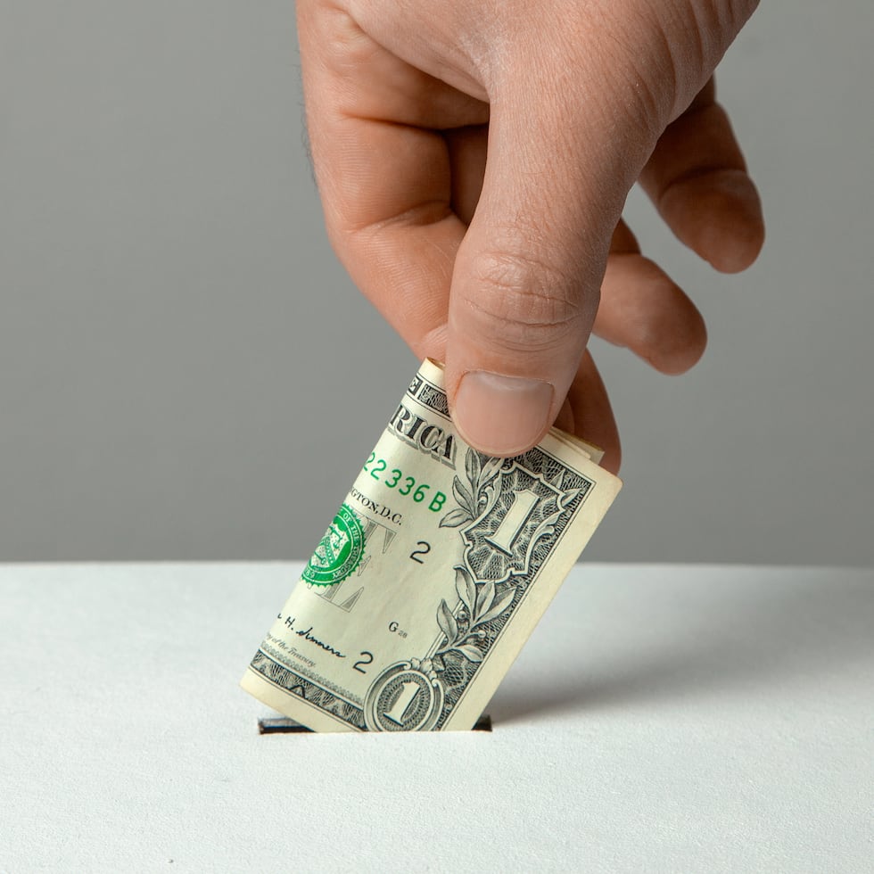 Debemos prestar atención a las tarjetas de crédito y otras deudas con tasas variables, sugiere Zoimé Álvarez