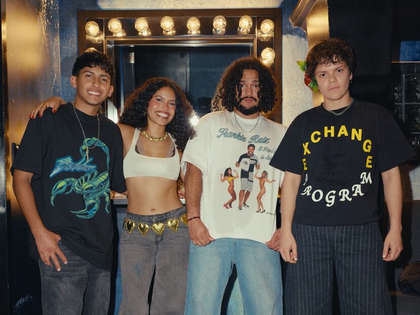 La agrupación puertorriqueña Chuwi está compuesta por, de izquierda a derecha: Lorén, Wester y Willy Aldarondo Torres, junto con Adrián López Soto.