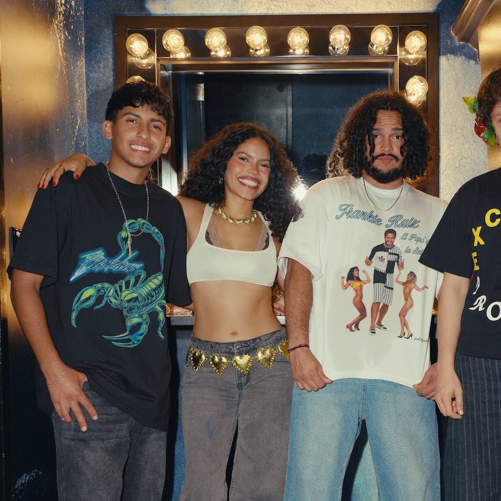 La agrupación puertorriqueña Chuwi está compuesta por, de izquierda a derecha: Lorén, Wester y Willy Aldarondo Torres, junto con Adrián López Soto.