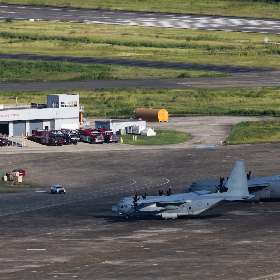 El incremento en la presencia militar estadounidense en Puerto Rico ha incluido el renovado uso de la pista aérea de la antigua base naval Roosevelt Roads, en Ceiba.