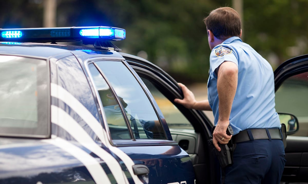 A punta de pistola: asaltantes roban $60,000 de una casa en Villalba