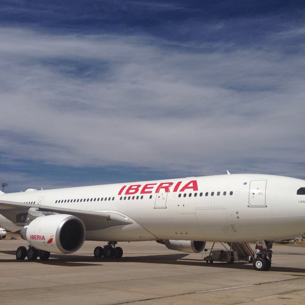 Avión de Iberia_airlines-A330 como el que cubrirá la ruta entre Madrid y Orlando.