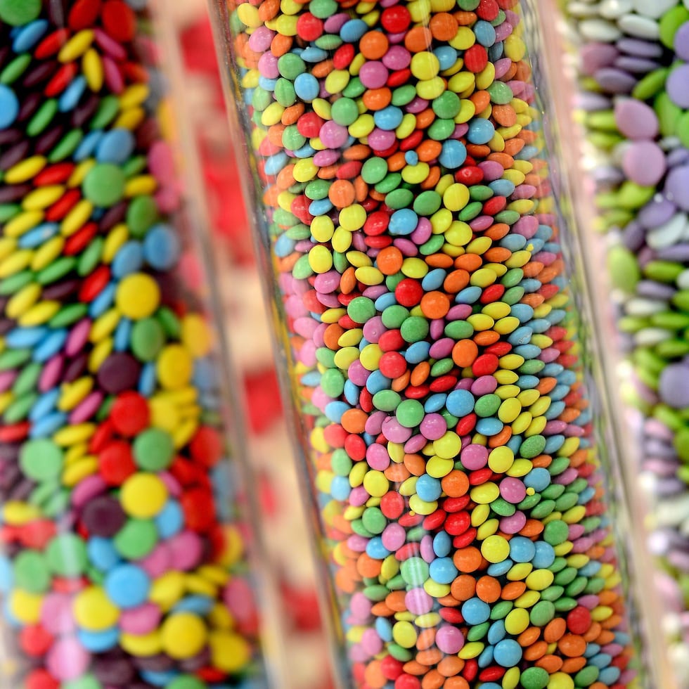 La investigación, realizada por el Departamento de Salud Estatal, analizó 46 productos de dulces de diez empresas para detectar metales pesados.