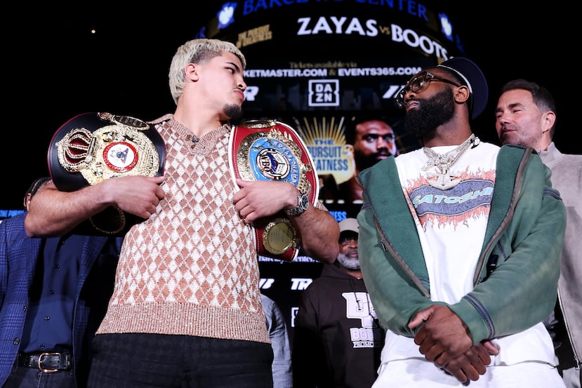 Xander Zayas y Jaron Ennis mantuvieron la mirada durante el cara a cara.