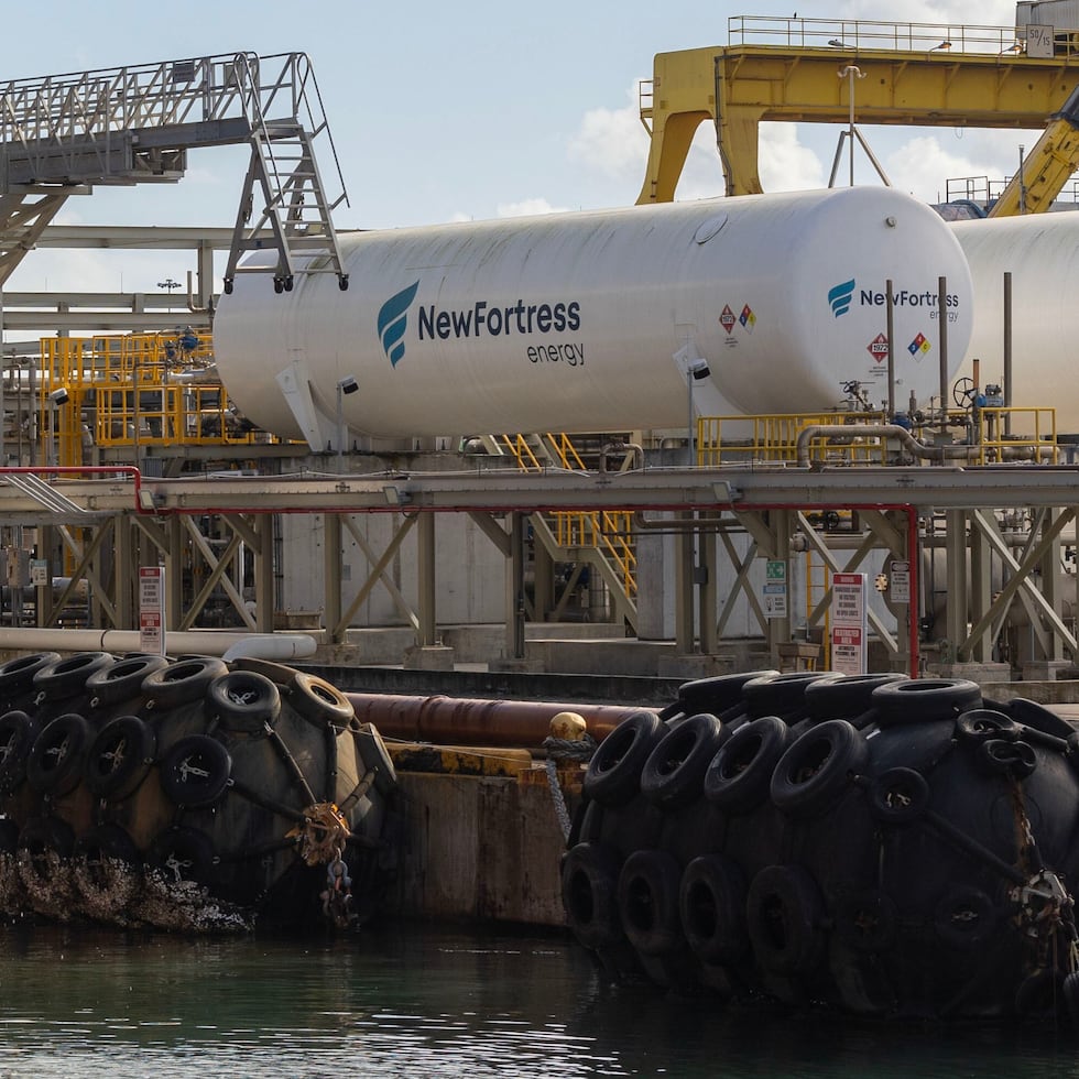 En la foto, una vista de las instalaciones de New Fortress Energy en el Puerto de San Juan.
