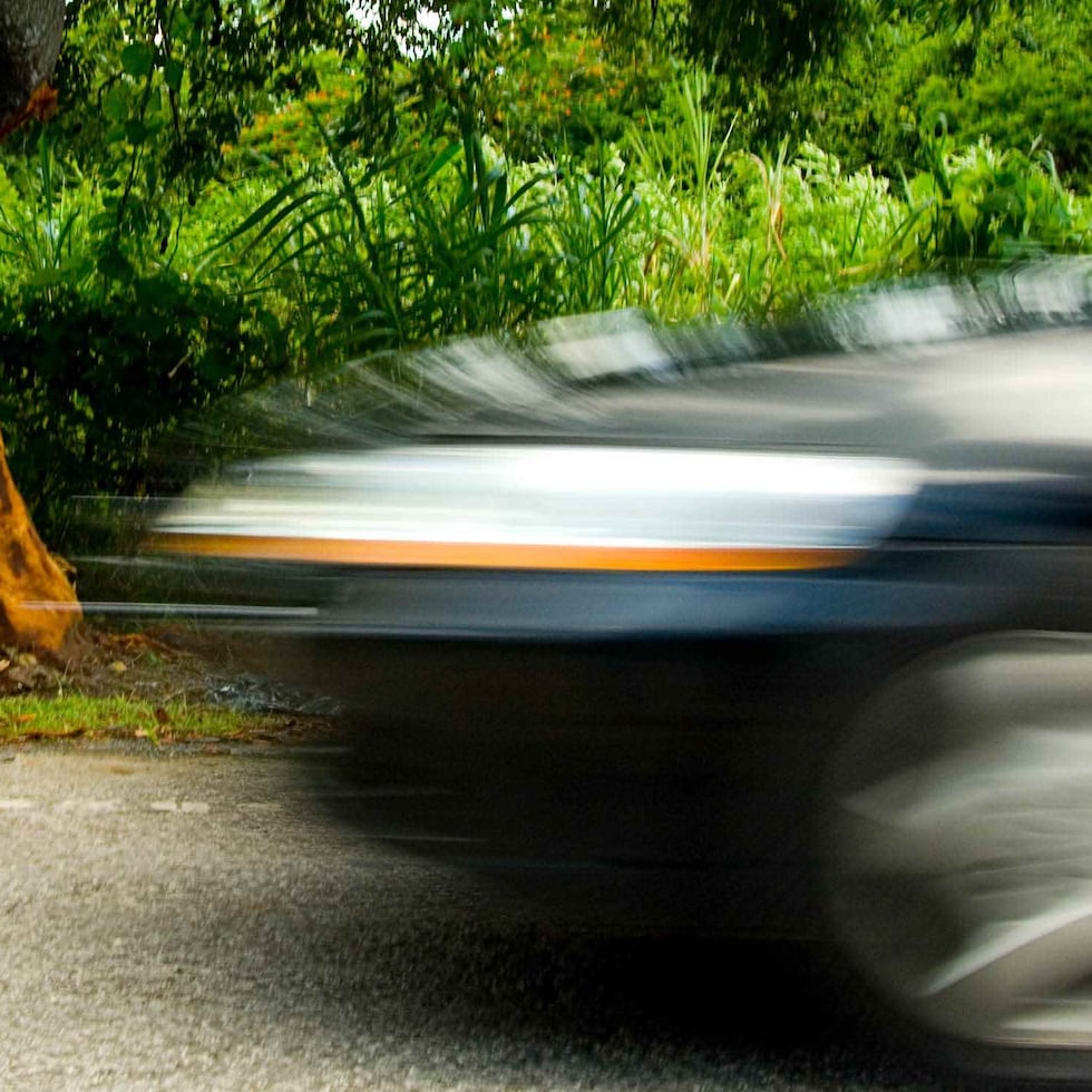El peatón falleció mientras recibía asistencia médica.