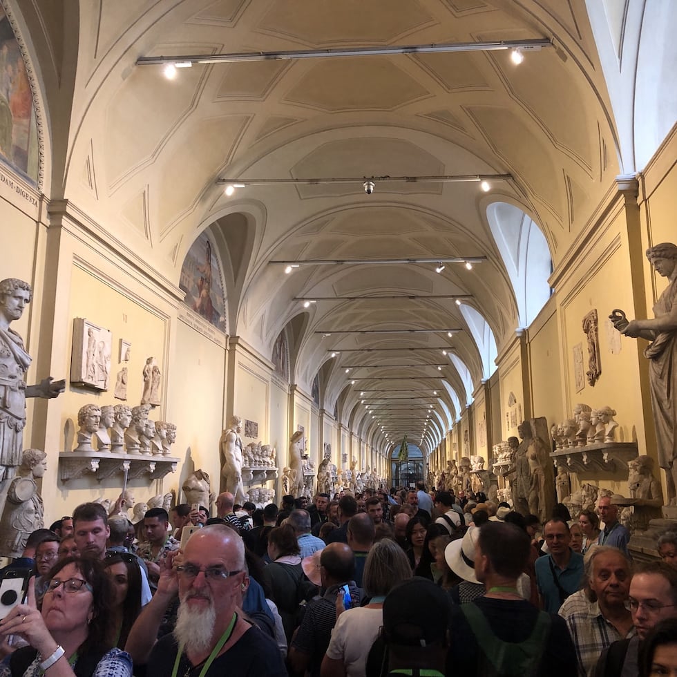 Una de las salas de los Museos del Vaticano.