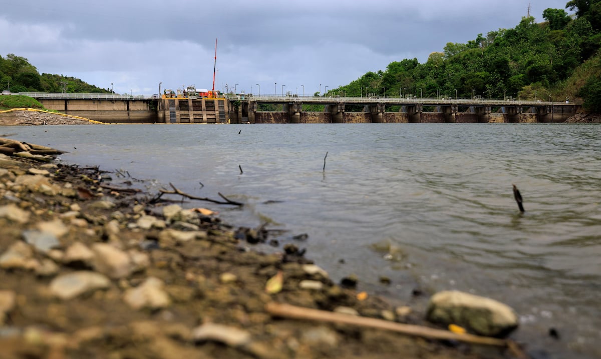 Diez embalses registran bajas en sus reservas de agua en medio de sequía en Puerto Rico