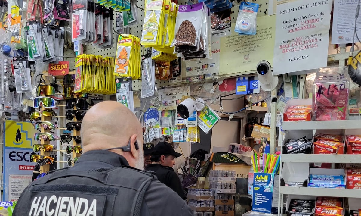 Hacienda emite multas de más $30,000 a comercios por reventa de alcohol y cigarrillos de tiendas militares