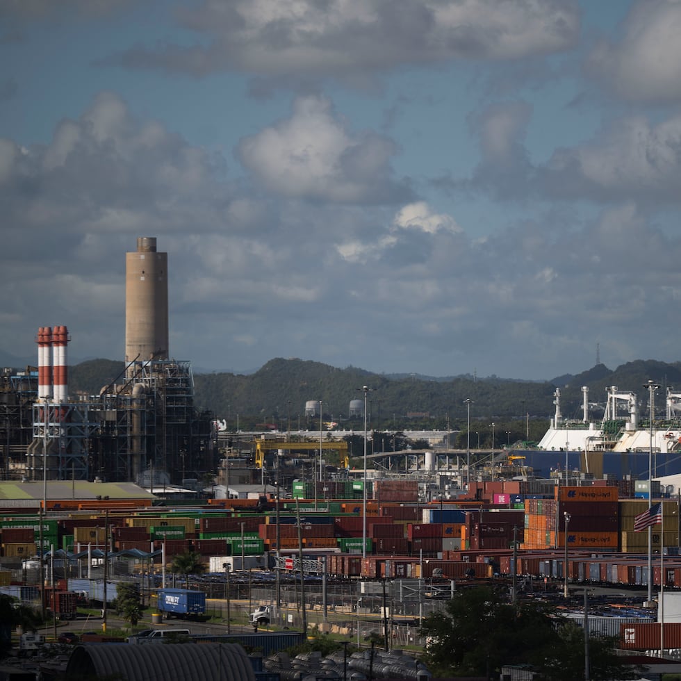 La congestión en la bahía limita la competitividad de las ofertas de combustible para la generación eléctrica, según la Junta Fiscal.