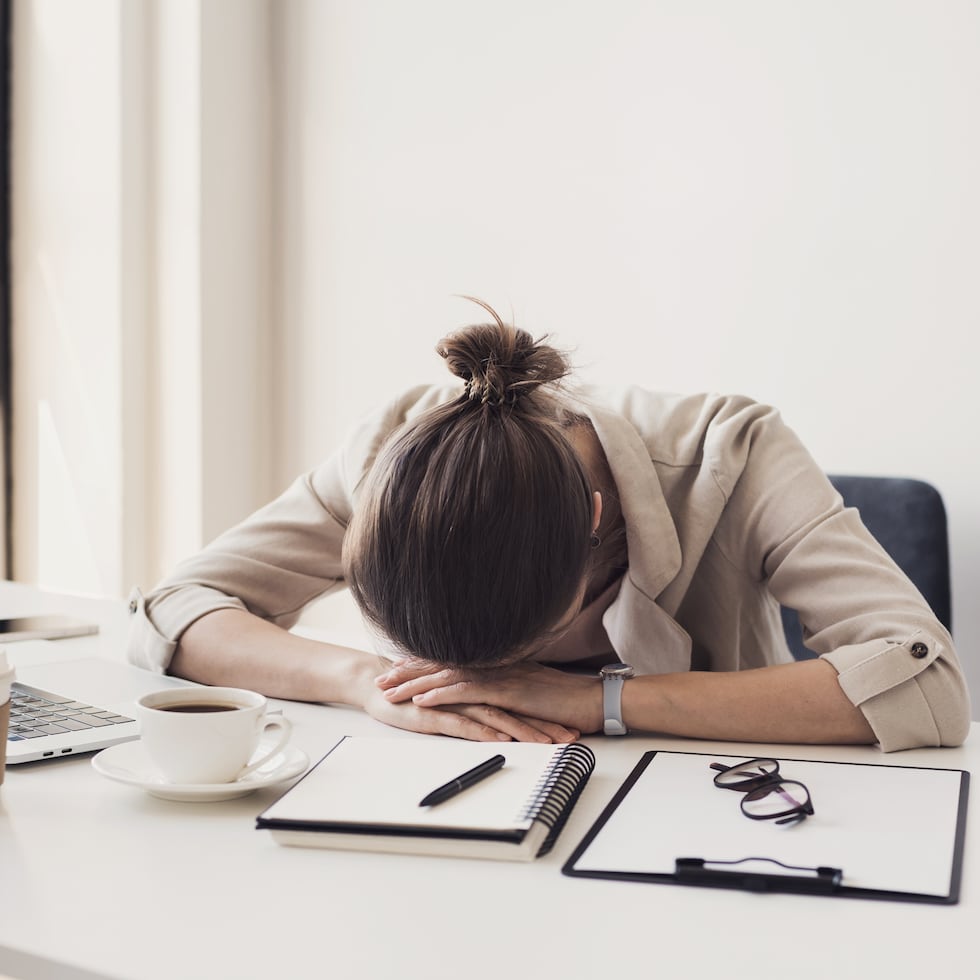El mantenimiento constante de altos niveles de preocupación o ansiedad es perjudicial para la salud del cerebro.