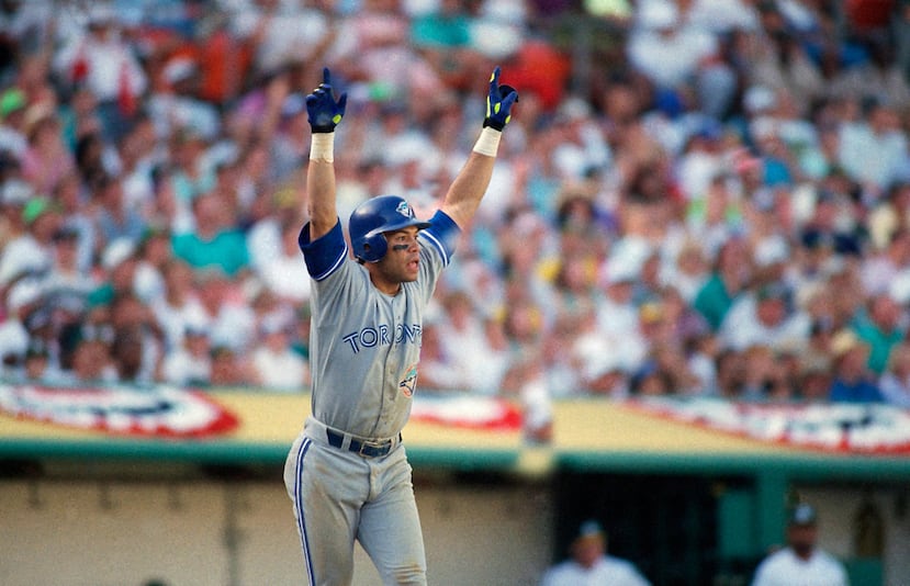 Roberto Alomar ganó dos Series Mundiales con los Blue Jays de Toronto.