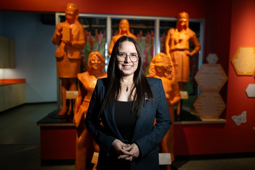 En 2019, Díaz Muñoz fue seleccionada como una de las 125 embajadoras del programa IF/THEN de la Asociación Americana para el Avance de la Ciencia, que promueve el liderazgo de mujeres en STEM.