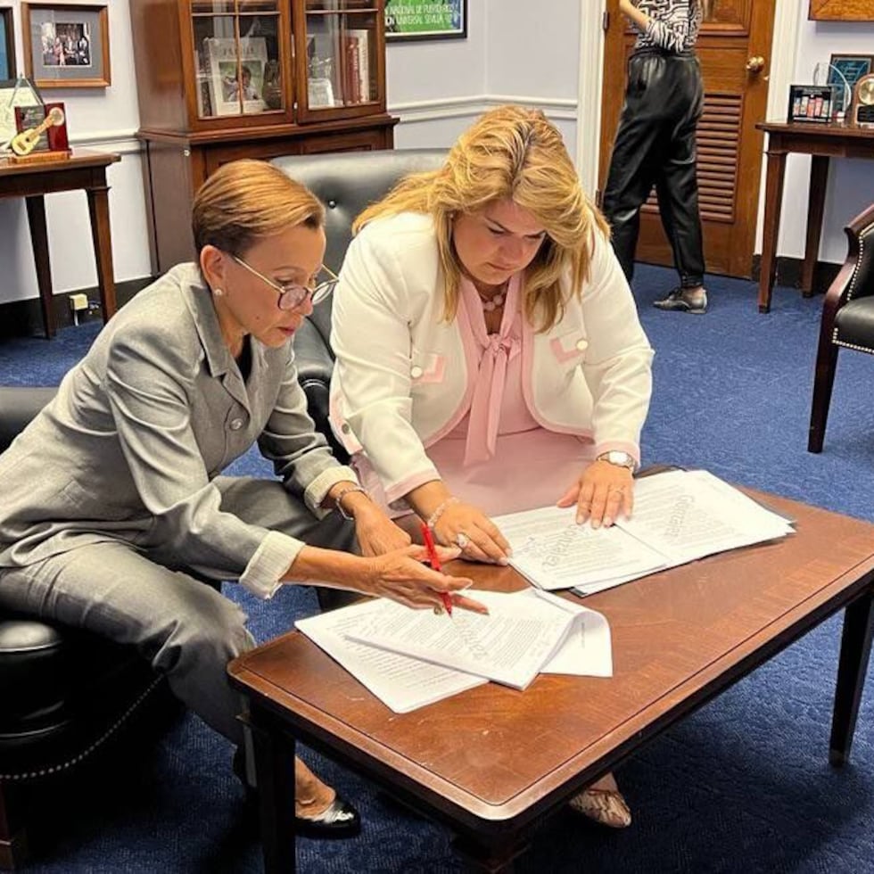 In 2022, now Governor Jenniffer González and Puerto Rican Democratic Congresswoman Nydia Velázquez negotiated the status legislation that most recently won the approval of the lower federal House.