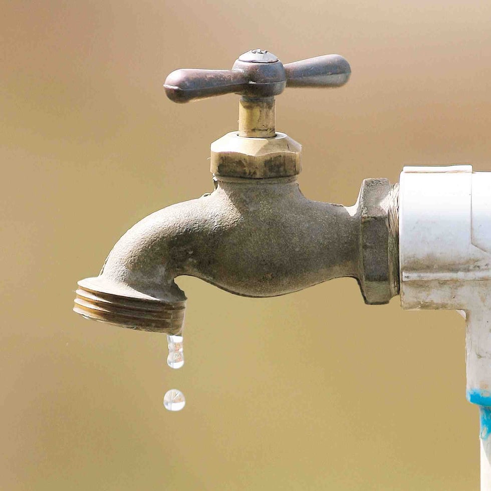 La interrupción programada provocará interrupciones y baja presión en el servicio de agua potable en múltiples sectores de San Juan.