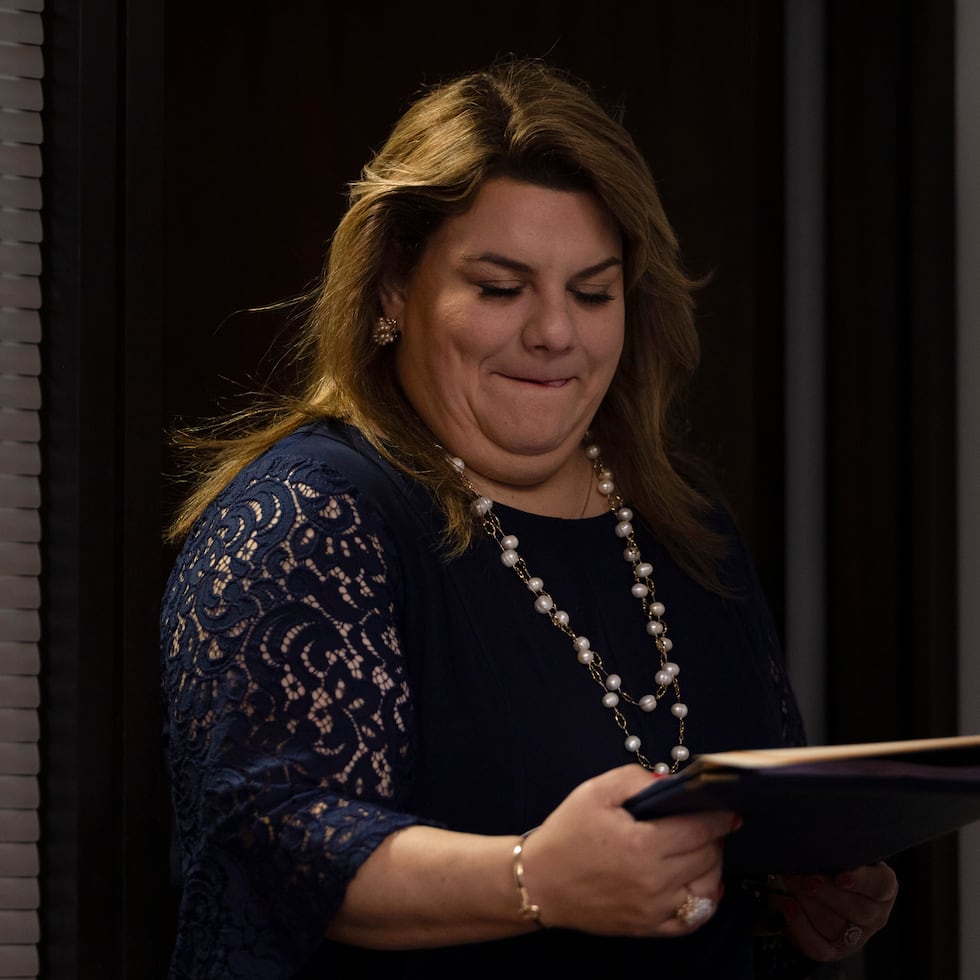 Transcurrido una cuarta parte de su mandato, la gobernadora luce muerta en vida, opina Carlos Díaz Olivo