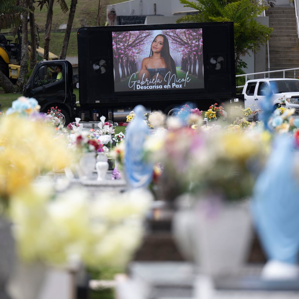 El sepelio de Gabriela Nicole Pratts Rosario, joven de 16 años de edad asesinada en Aibonito.