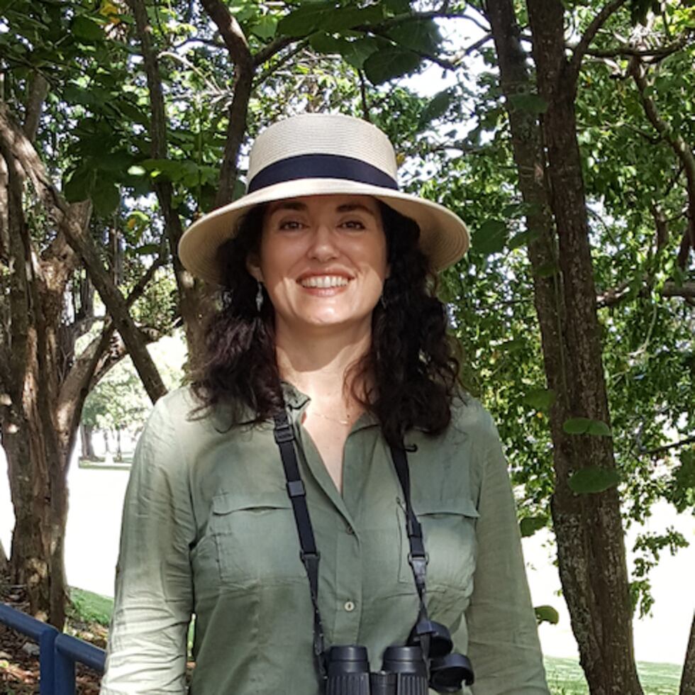 Actualmente, Adrianne Tossas sirve su segundo término como presidenta de BirdsCaribbean.