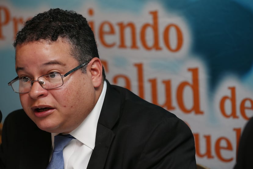 Víctor Ramos, presidente del Colegio de Médicos Cirujanos, es uno de los demandados por el grupo. (GFR Media)