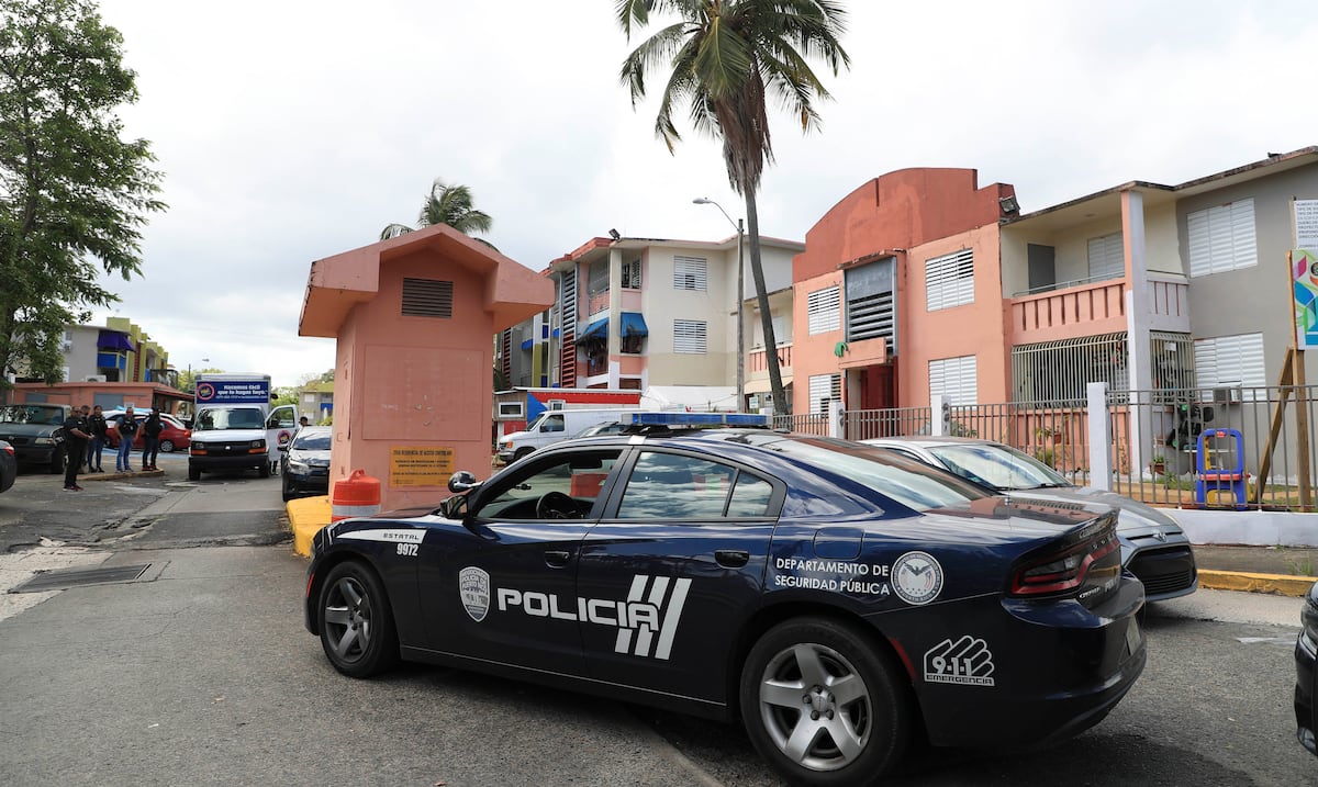 Roban vehículo a hombre en Vista Hermosa por alegada deuda de drogas de $8