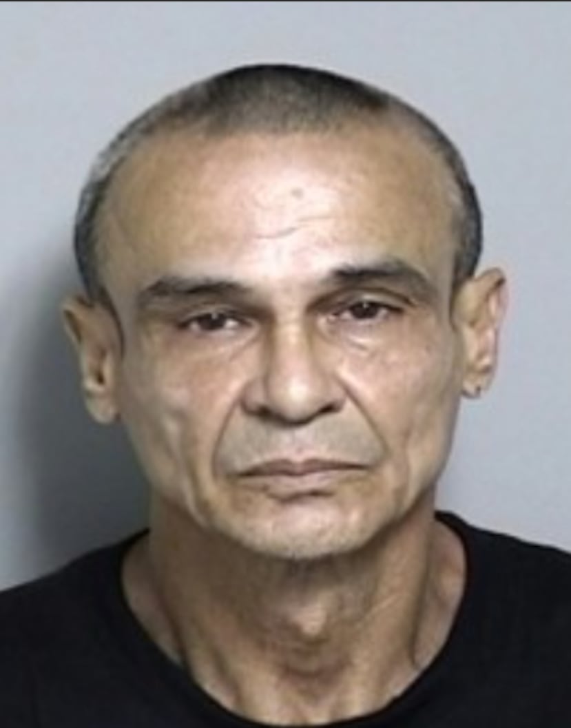 El arrestado fue identificado como Roniel Díaz Salgado.