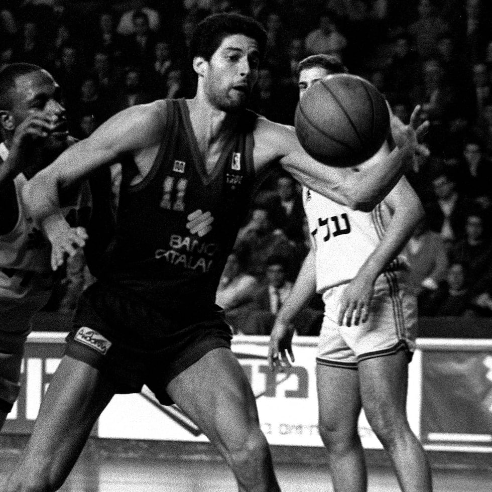En seis temporadas en la ACB, el pívot disputó 177 partidos y conquistó la Copa del Rey de 1991 con el FC Barcelona, uno de los mayores logros de su trayectoria en España.