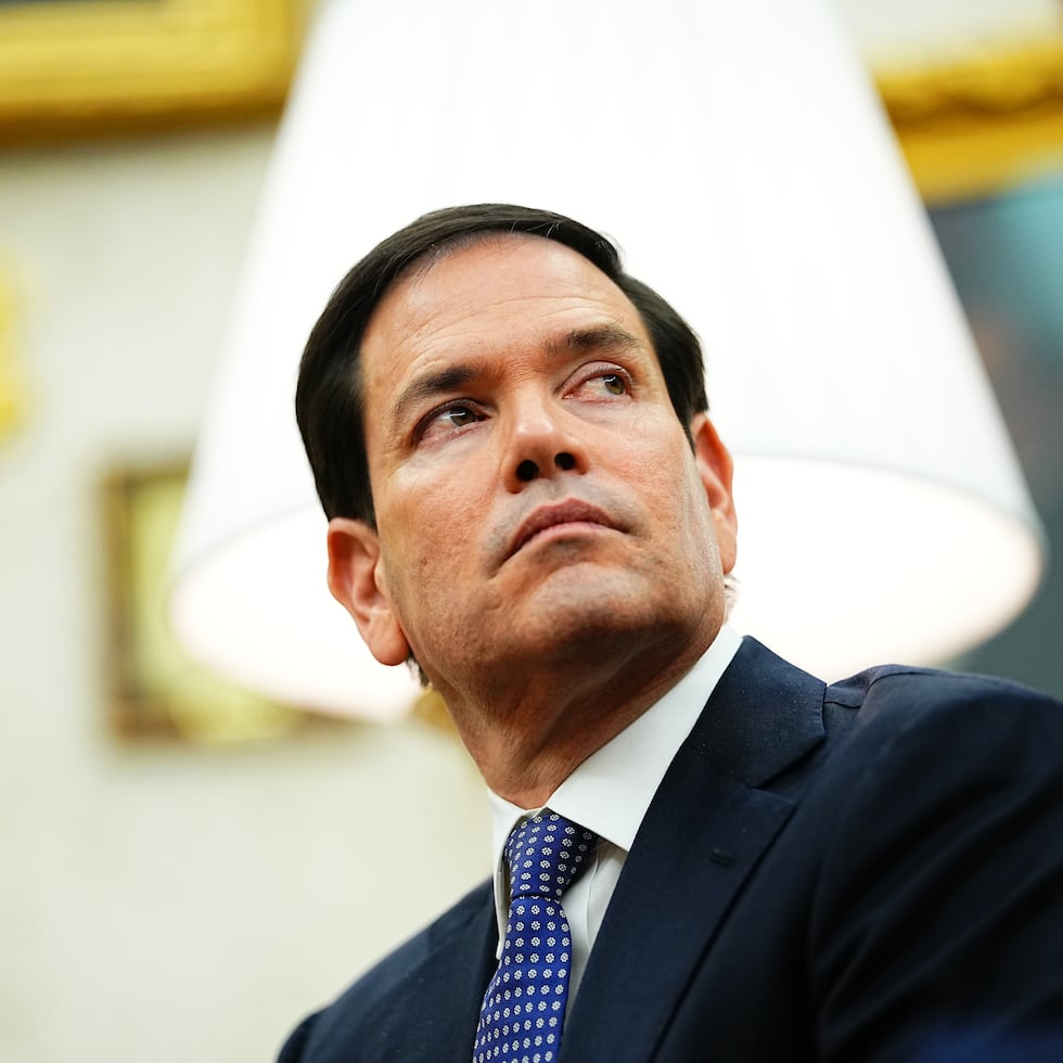 Estados Unidos y Cuba mantienen negociaciones a raíz del bloqueo energético impuesto por Donald Trump a la isla tras la captura de Nicolás Maduro en Venezuela, medida que ha agravado la crisis económica del país.