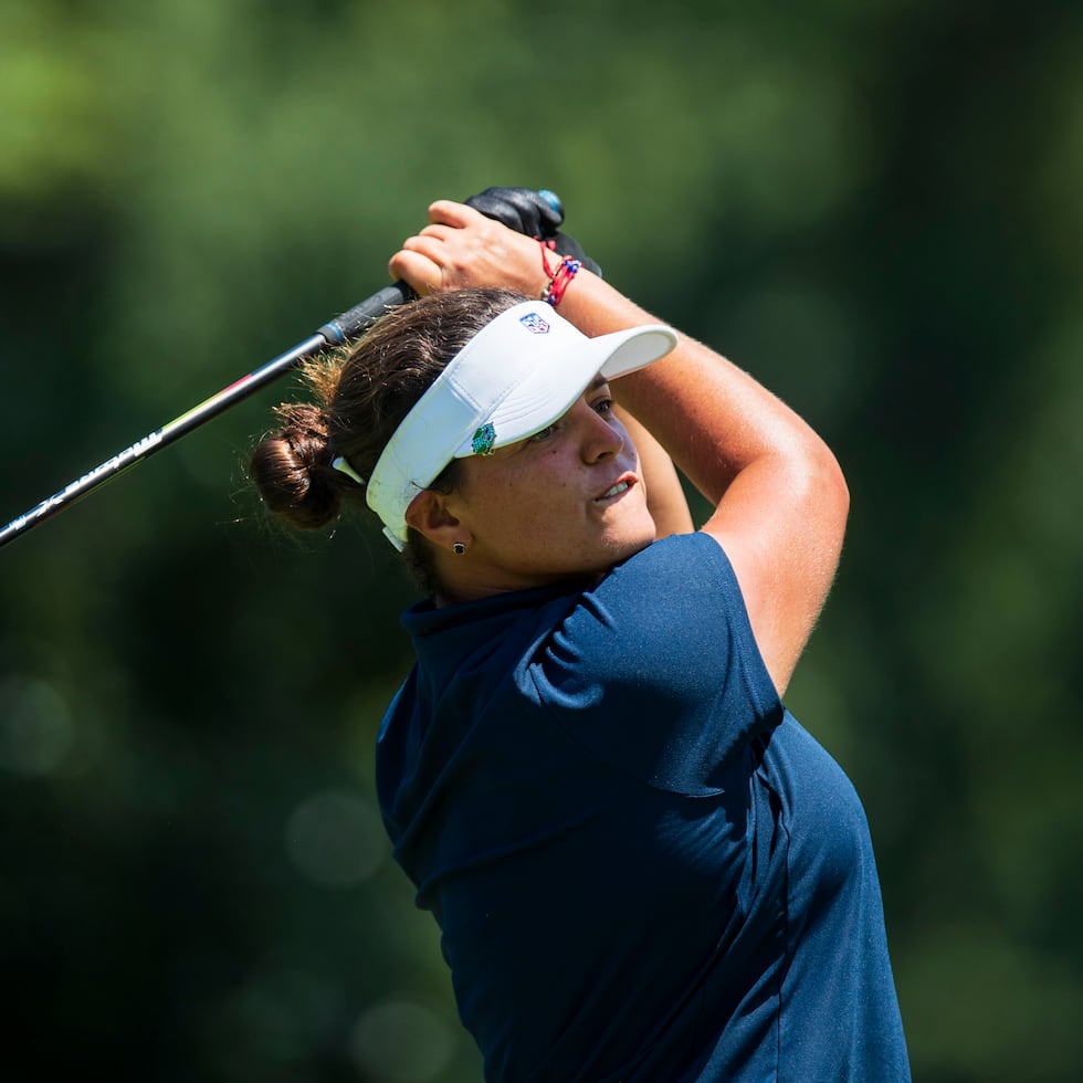 María Fernanda “Marifé” Torres mantiene sus opciones de medalla en el golf femenino de Santo Domingo 2026 al llegar a la ronda final en la segunda posición.