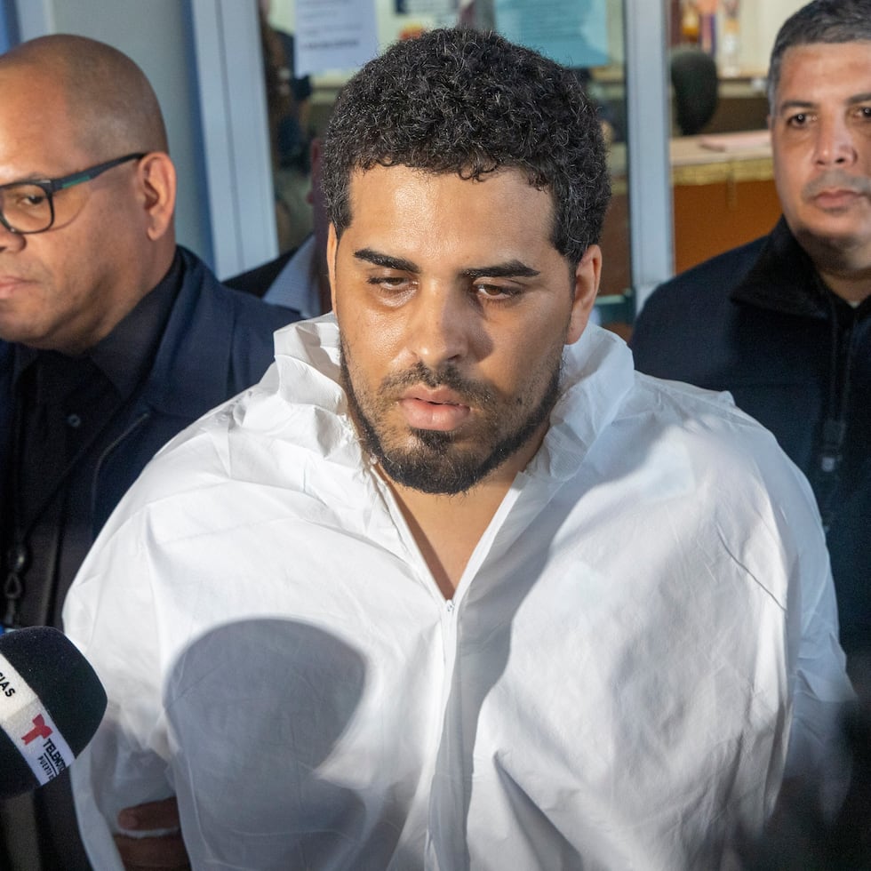 Christian Serrano Rosario enfrenta cargos por el asesinato de su hijo de 5 años de edad.