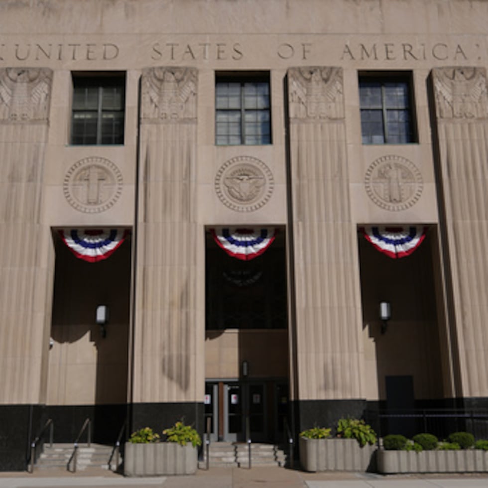 Yunqing Jian, que era investigadora temporal en un laboratorio de la Universidad de Michigan, será puesta en libertad y deportada rápidamente.