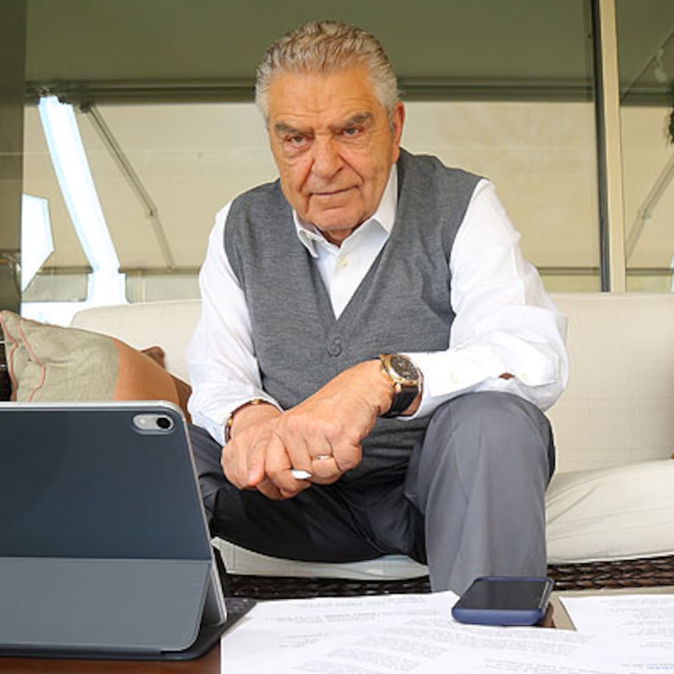 Don Francisco.