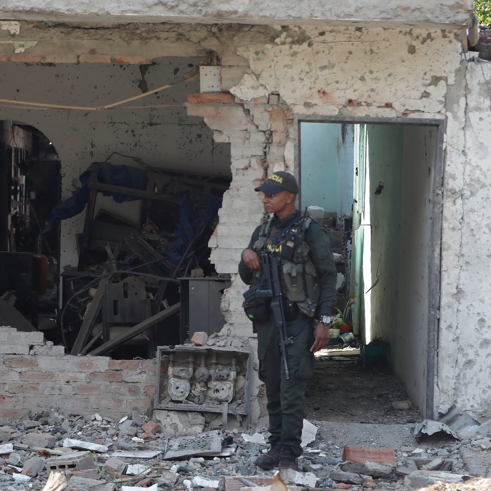 Las autoridades están ofreciendo una recompensa de hasta 200 millones de pesos (unos 52,000 dólares) por “información que permita anticipar y evitar hechos similares”. (Archivo)