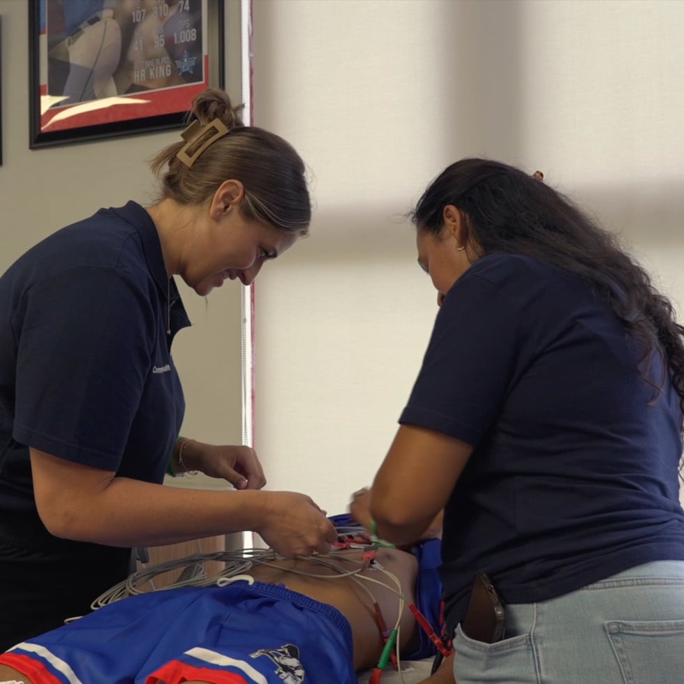 Los exámenes estuvieron dirigidos a identificar señales tempranas de condiciones cardíacas que pudieran representar un riesgo para los deportistas.
