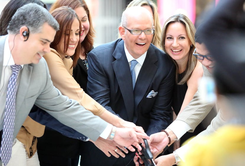 25 DE MARZO DEL 2015 RECORRIDO POR EL NUEVO CENTRO COMERCIAL THE MALL OF SAN JUAN QUE INAGURARA MANANA JUEVES CON EL PRESIDENTE DE TAUBMAN CENTERS EL SR ROBERT TAUBMAN
david.villafane@gfrmedia.com