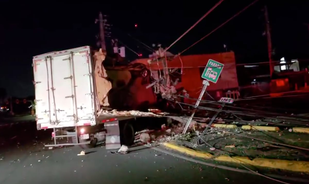 Individuo roba un camión y causa aparatoso choque en Cupey