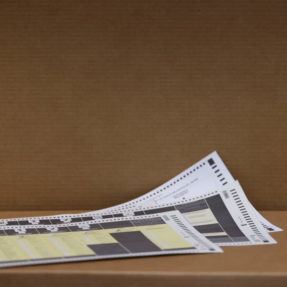 Entre las pesquisas pendientes, hay denuncias contra los alcaldes de Arecibo y San Juan por supuestas irregularidades con el voto adelantado.