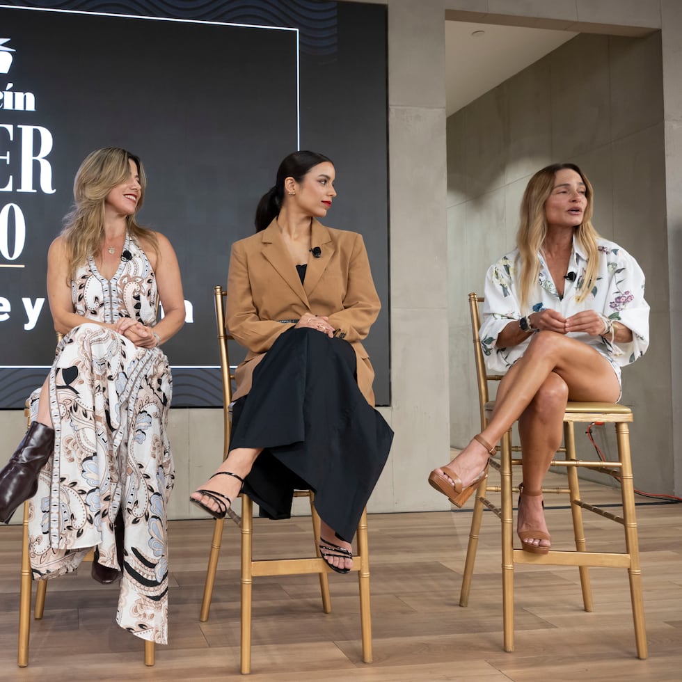 Las triatletas Liz López y Deborah Maldonado y la nutricionista dietista licenciada Zilka Ríos (al centro), fueron las protagonistas del primer encuentro de Mujer del Año 2025: “Entre la mente y la meta”, de Magacín y El Nuevo Día.