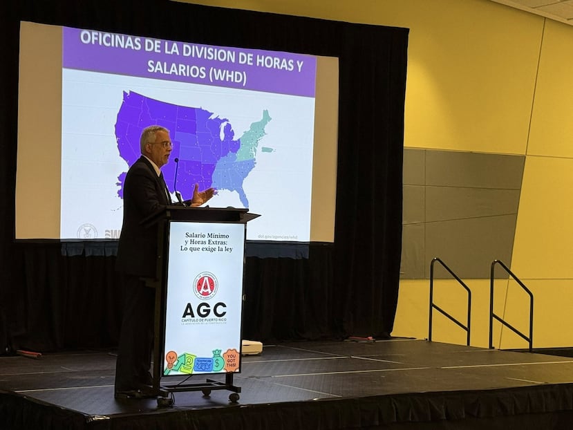 Seminario sobre legislación laboral en torno al salario mínimo y horas extras