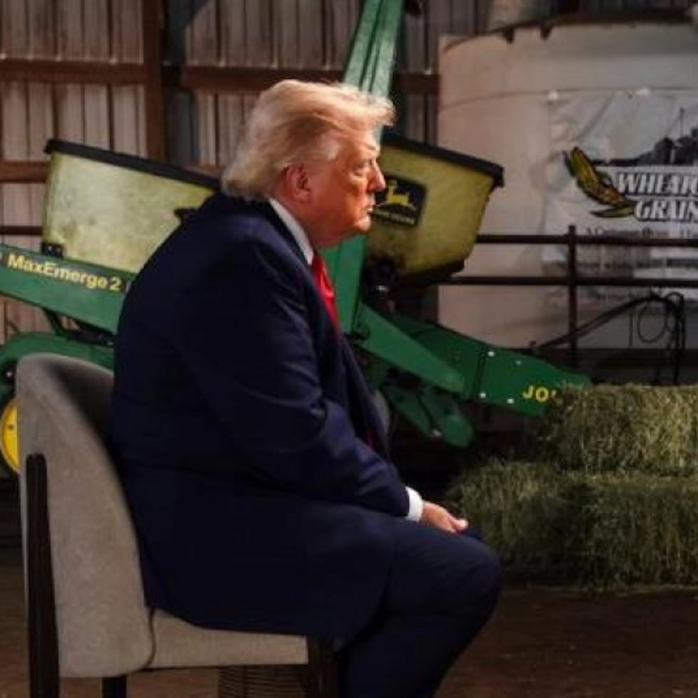 Donald Trump abandona una entrevista con NBC News.